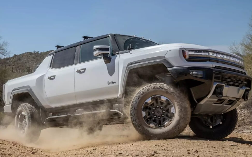 New 2024 GMC Hummer SUV Review, Price, and Specs