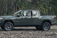 New 2024 Rivian R1T Review: Price and Specs