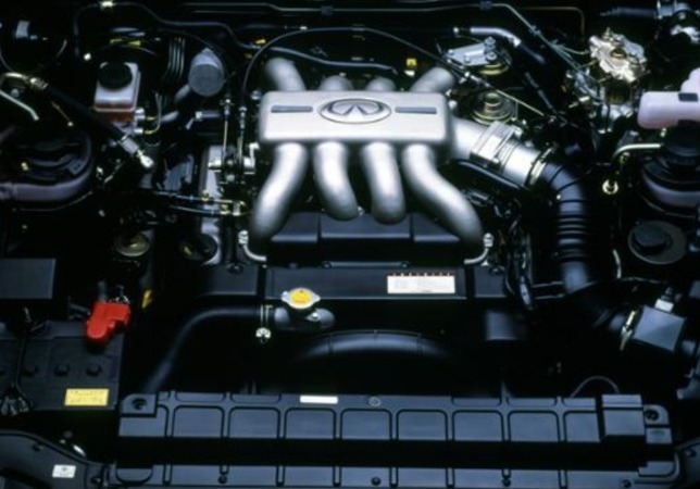 The Nissan VH45DE Engine Manual